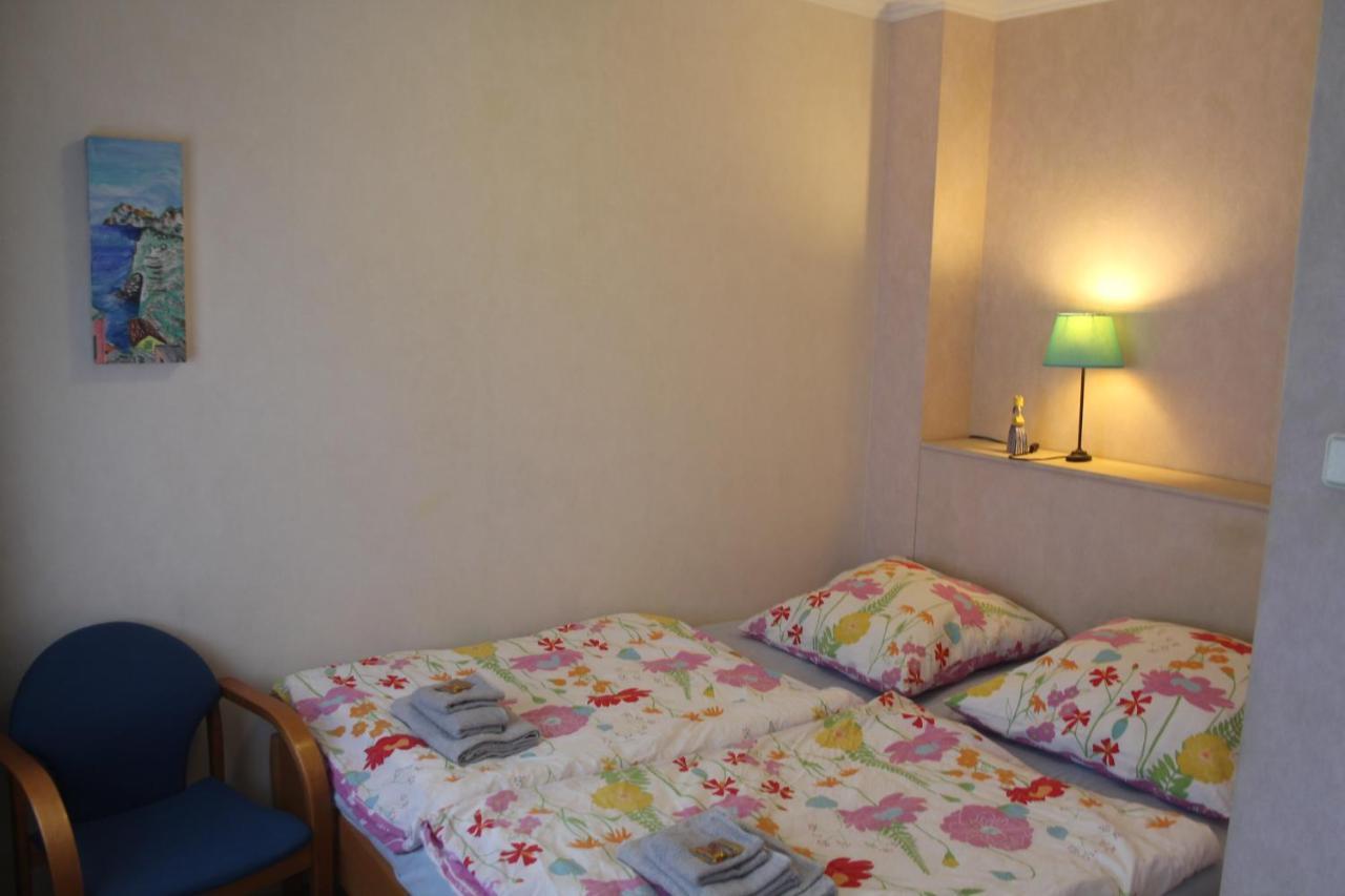 Ferienwohnung Am Sonnenhuegel Mit Terrasse 오스나브루크 외부 사진